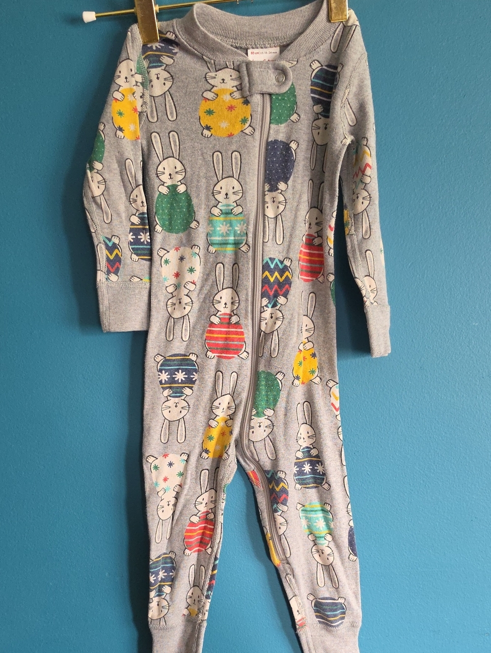 Hanna Andersson Grey Bunny Print Footed One-Piece with Colorful Eggs